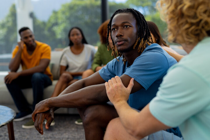 Upscale alcohol rehab in Massachusetts with clinical support | PHP IOP for drug and alcohol luxury addiction treatment in MA | Refresh Recovery Center in Norwell, MA