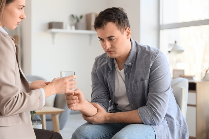 Drug Rehab Programs for Working Adults MA Luxury Addiction Treatment in MA | Refresh Recovery Center